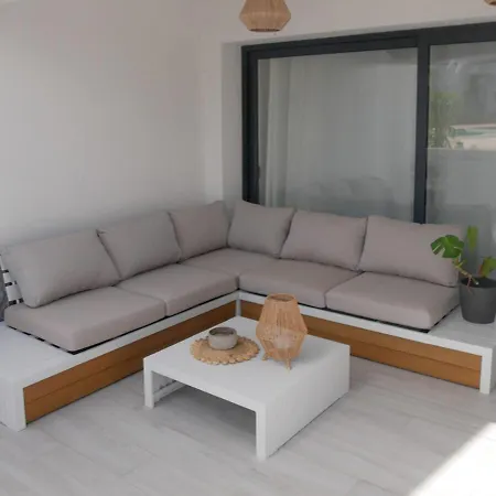 Oasis In Paradise With Pool