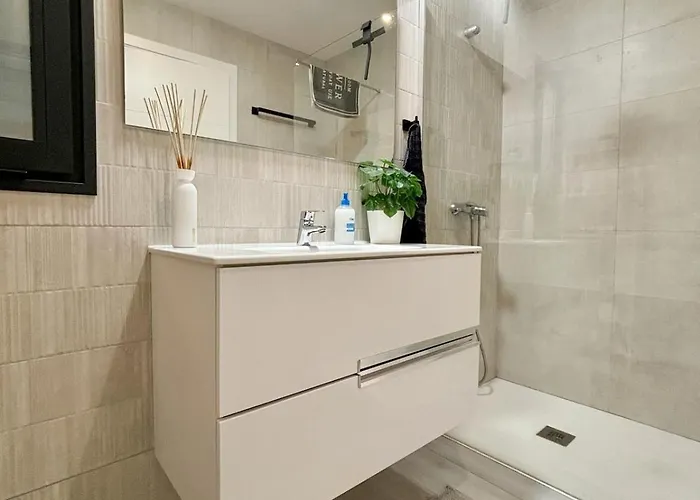 Apartment Oasis In Paradise With Pool