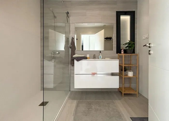 Apartment Oasis In Paradise With Pool